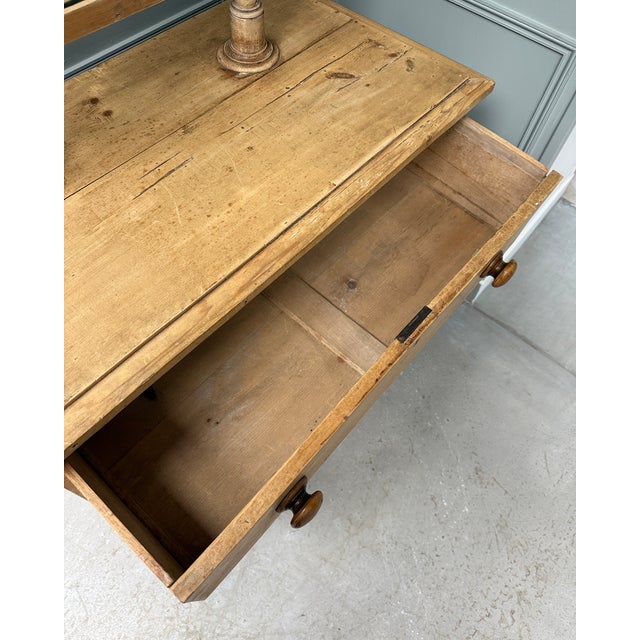 English-Style Dressing Table in Pine, 1890s For Sale - Image 12 of 15
