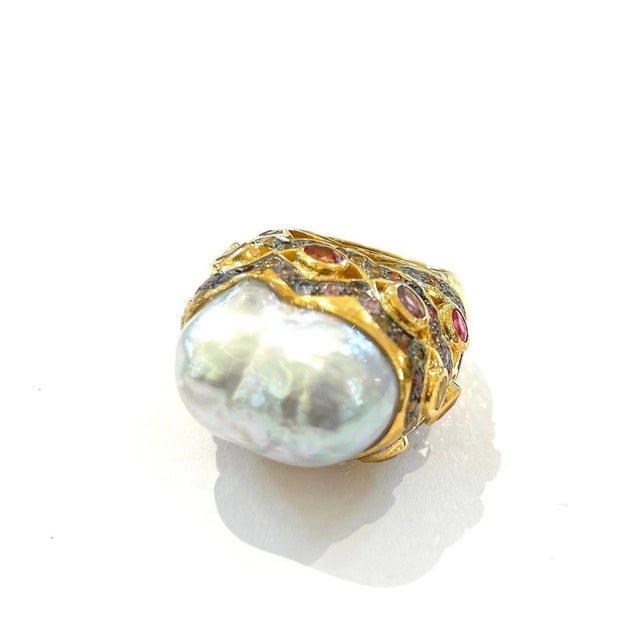Bochic “Orient” Multi Sapphire & Pearl Cocktail Ring Set In 18K Gold & Silver, Size 7 For Sale - Image 11 of 12
