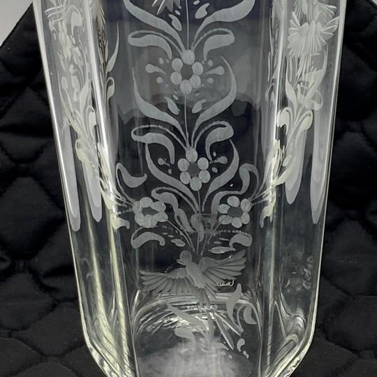 Glass Murano Giovanni Cenedese Glass Vase "Doves of Spring" (Limited Edition, Vintage 1982, Signed) Venini Seguso Barovier For Sale - Image 7 of 18