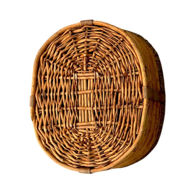 Vintage Woven Oval Pencil Reed Basket W/ Rattan Rim & Wooden Straps For Sale In Baton Rouge - Image 6 of 10
