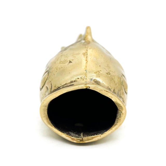 Baker Furniture Company Vintage Solid Brass Fish Wall Pocket Figurine – Hollywood Regency / Coastal For Sale - Image 4 of 8