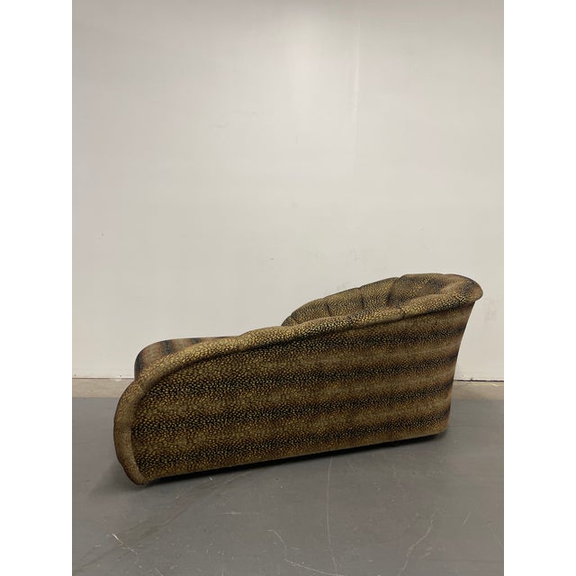 Vladimir Kagan Vintage Vladimir Kagan Styled Post Modern Scallop Chaise Lounge For Sale - Image 4 of 10