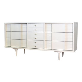 White Lacquered Mid-Century Dresser by Johnson Carper For Sale