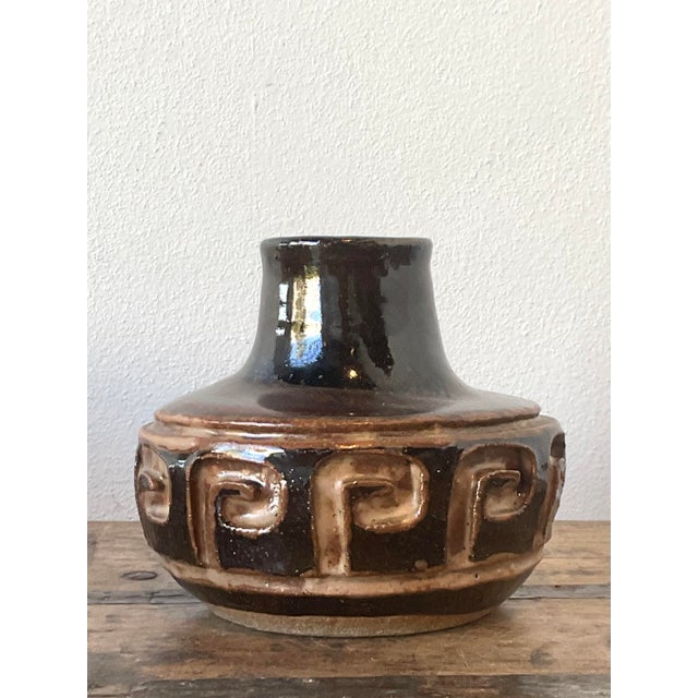 Late 20th Century Vintage Original Studio Pottery Greek Key Vase For Sale - Image 5 of 12