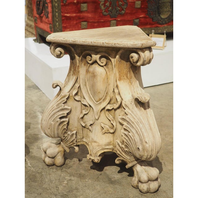 Pair of Low Antique Italian Baroque Style Walnut Tripodal Pedestals, Late 1800s For Sale - Image 4 of 18