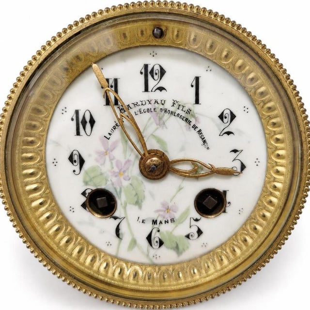Art Nouveau L“L’Aurore Table Clock and Candelabras from Hardyau Fils, Set of 3 For Sale - Image 3 of 9