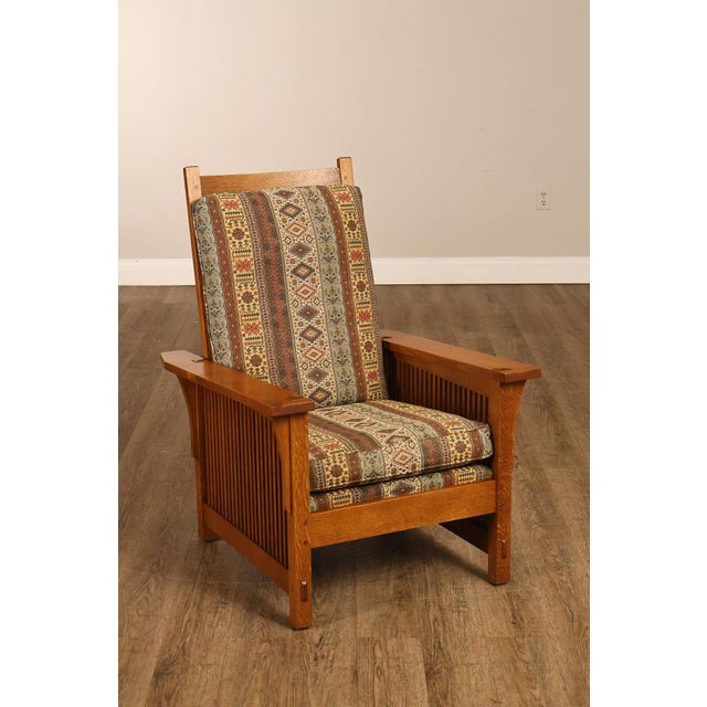 Mission Stickley Mission Collection Oak Compact Morris Chair With Loose Cushions For Sale - Image 3 of 18