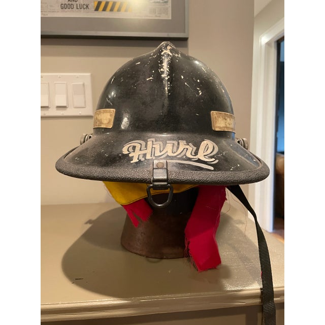 1980s Vintage Cairns & Bros Firefighter Helmet For Sale - Image 5 of 10