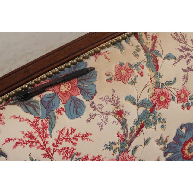 Hickory Chair Mahogany Frame Sheridan Style Loveseat Settee For Sale - Image 12 of 17