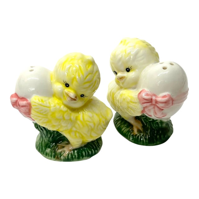 Spring Chickens Ceramic Salt & Pepper Shakers For Sale
