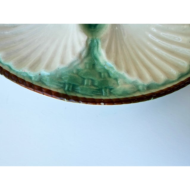 Longchamp Antique French Faïence Longchamp Majolica Oyster Plate | Green Basket Weave | Circa 1920s For Sale - Image 4 of 5