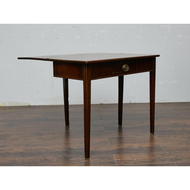 Georgian English Oak Lift-Top Table, Circa 1800 – Versatile Antique Desk For Sale - Image 9 of 12