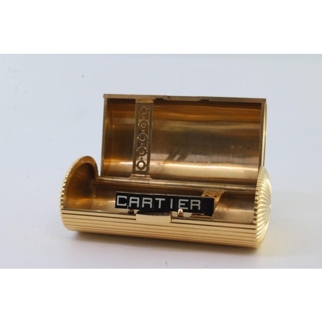 Women's Cigarette Case in Fluted Gold with Hinged Pressure Lid and Cut-Out Interior Compartments from Cartier For Sale - Image 11 of 13