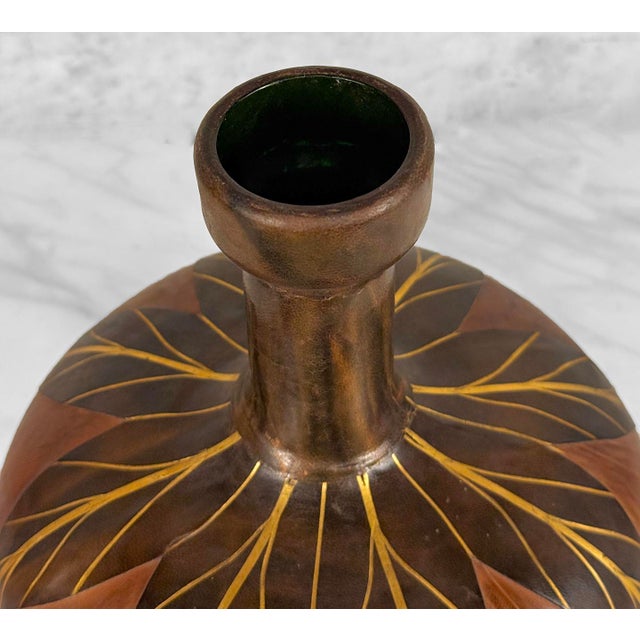 Brown Vintage Italian Leather Wrapped Cognac Liquor Decanter W/ Stopper For Sale - Image 8 of 9