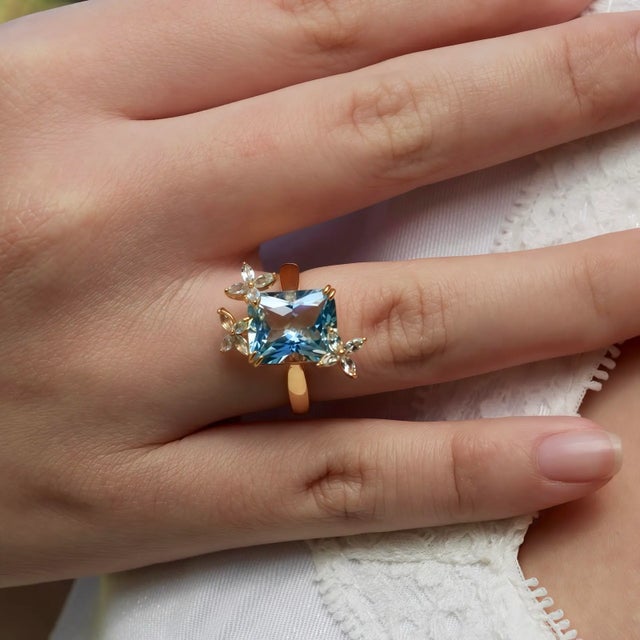 Not Yet Made - Made To Order Kai Blue Topaz Sapphire Butterfly Cocktail Ring in 14k Yellow Gold Ring, size 4.5 For Sale - Image 5 of 5