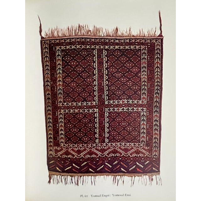 French Oriental Carpets Book-'Beaute Du Tapis D'Orient'-1983 For Sale - Image 9 of 11