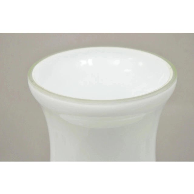 Late 20th Century Modern Large White Cased Blown Glass 30" Urn Form Floor Flower Vase Vessel For Sale In Philadelphia - Image 6 of 8