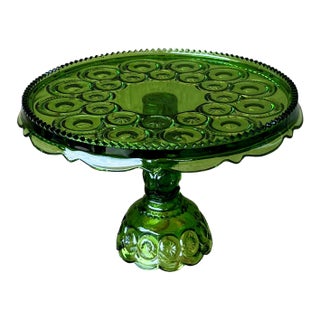 Mid 20th-Century L. E. Smith Skirted Moon and Star Pedestal Cake Stand in Green For Sale