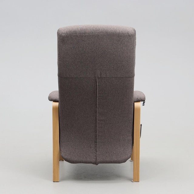 Set of Lounge Chair with Ottoman by Hjort Knudsen, 1980s For Sale - Image 3 of 7