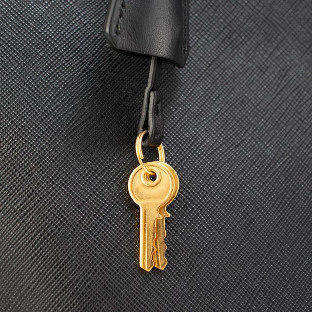 Black Prada Saffiano City Black Gold Hardware Leather Structured Tote Bag For Sale - Image 8 of 12