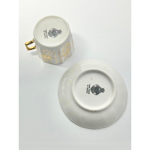 1940s 1940s Gardner Verbilki 6-Piece Porcelain Gold Flower Demitasse Espresso Cups Saucers - Set of 12 For Sale - Image 5 of 6