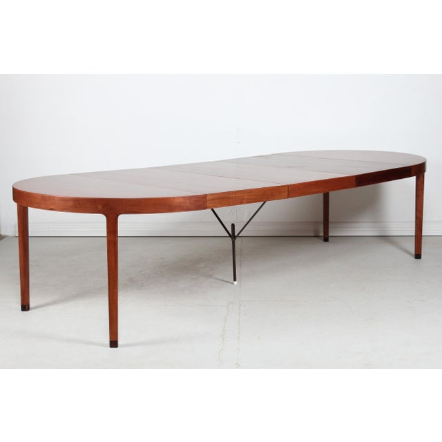 Ole Wanscher Large Round Dining Table Mahogany by Ole Wanscher for A. J. Iversen, Denmark, 1950s For Sale - Image 4 of 18