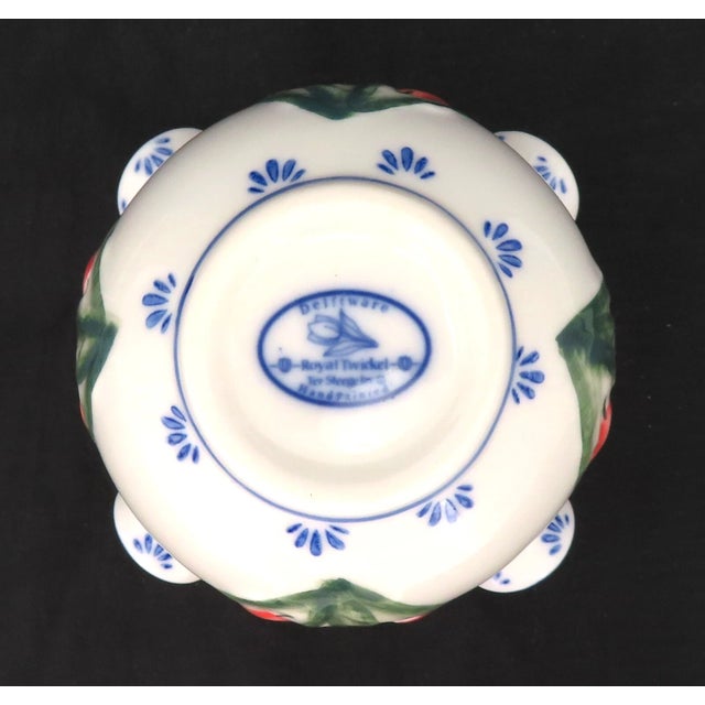 Add a touch of classic Dutch elegance to your décor with this Royal Twickel Ter Steege BV Delft 5-Finger Tulip Vase....