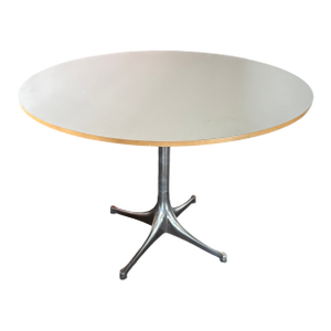 Herman Miller George Nelson Swag Leg Occasional Table