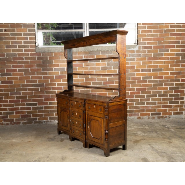 Wood English Georgian Period 18th Century Oak Dresser with Shelves, Drawers and Doors For Sale - Image 7 of 12