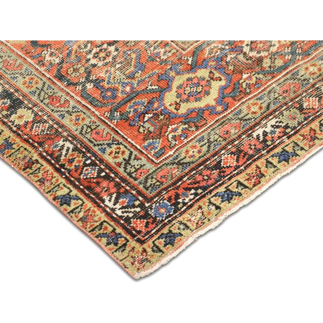 Transitional 1940s Persian Mahal Rug For Sale - Image 3 of 5