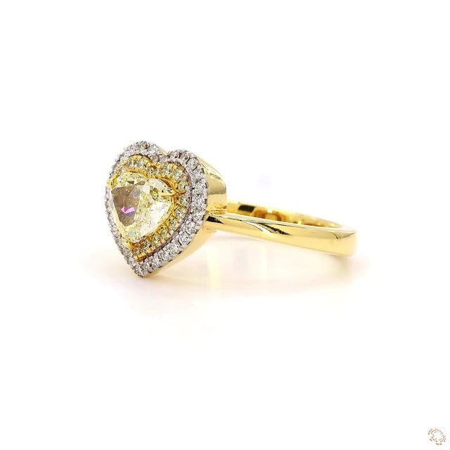 Modern 1.02 Carat Heart Shape Yellow Diamond White Diamond Ring, Size 6.5 For Sale - Image 3 of 9