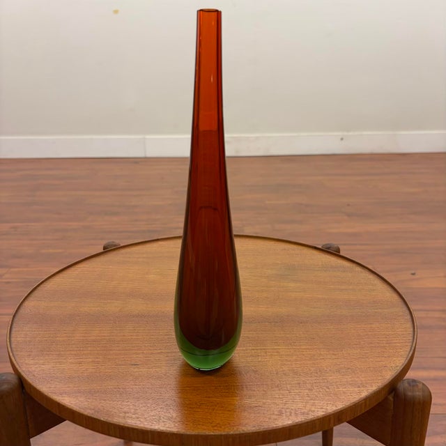 Mid-Century Modern Vintage Mid Century Modern Sommerso Style Cased Art Glass Bud Vase in Ruby Red and Emerald Green For Sale - Image 3 of 12
