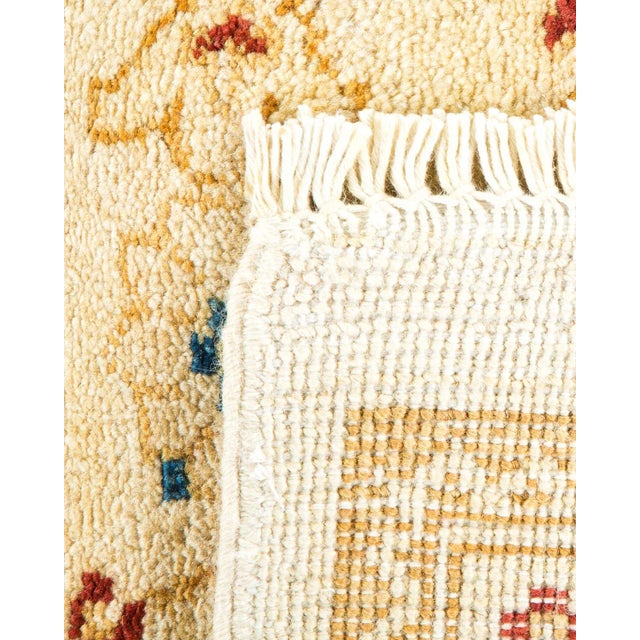 1990s Vintage Traditional Hand Knotted Wool Area Rug, Ivory - 6'1" X 8'10" For Sale - Image 5 of 9
