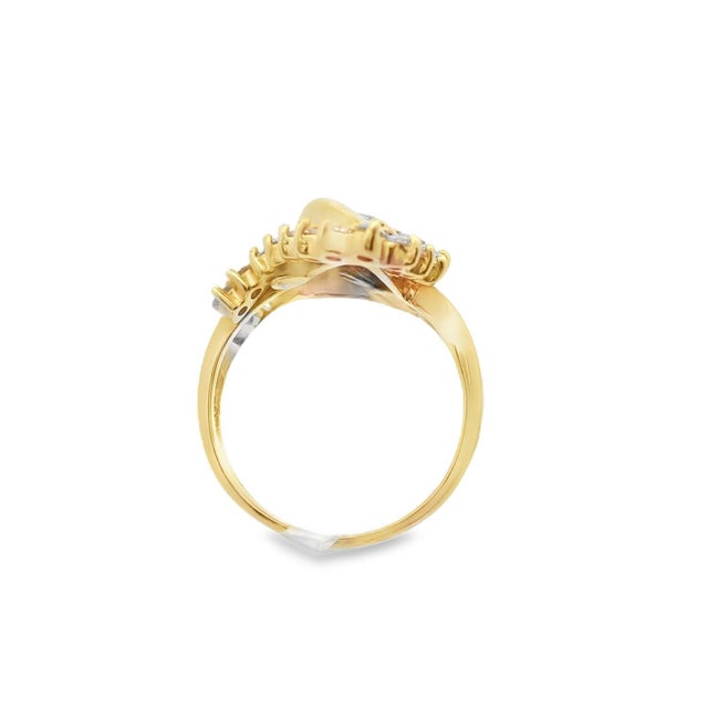 1990s 14k Yellow Gold Baguette and Round Diamond Cluster Ring, Size 7.25 For Sale - Image 10 of 12