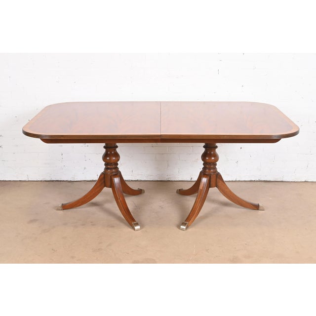 Ethan Allen Georgian Banded Flame Mahogany Double Pedestal Extension Dining Table For Sale In South Bend - Image 6 of 12