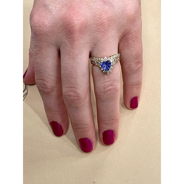1.25 Carat Heart Shape Tanzanite and 1.5 Carat Diamond Ring 14 Karat Yellow Gold For Sale - Image 12 of 18