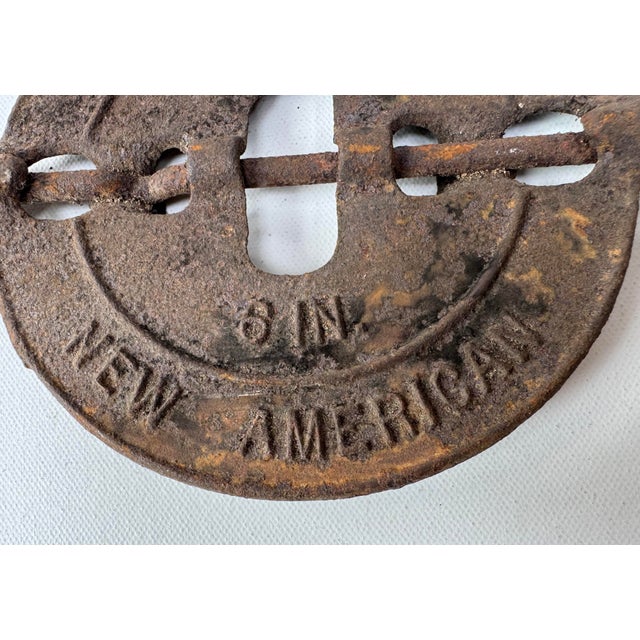 American Antique Griswold No. 6 Cast Iron Stove Pipe Damper Reversible Spindle For Sale - Image 3 of 9