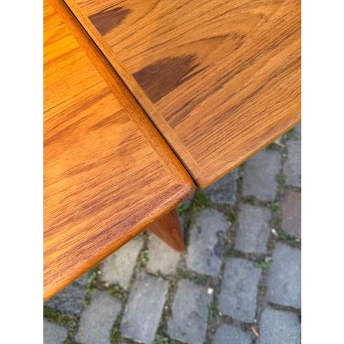 Wood Extendable Teak Dining Table by Grete Jalk for Glostrup For Sale - Image 7 of 11