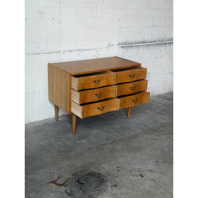 Brown Oak Dresser With 6 Drawers Danish Mid-Century Modern 1960s For Sale - Image 8 of 9