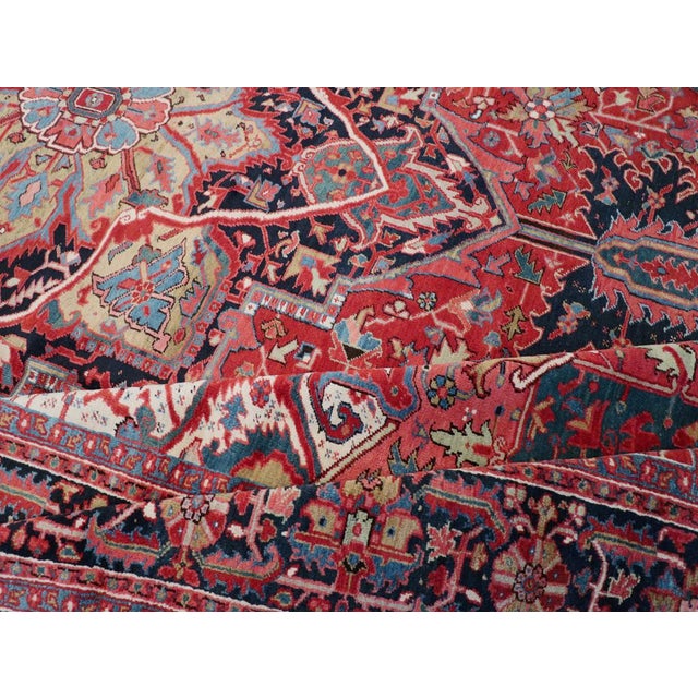 Galerie Shabab Collection Early 20th Century Persian Heriz Room Size Carpet For Sale - Image 9 of 10