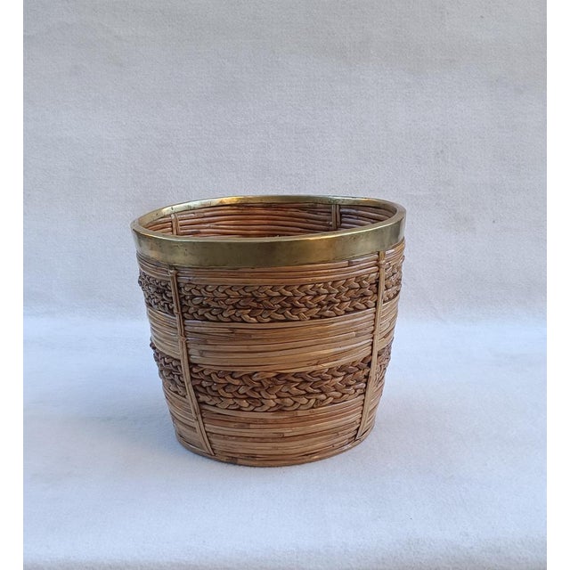 Braided Wicker Basket with Brass Edge, 1970s For Sale - Image 3 of 13