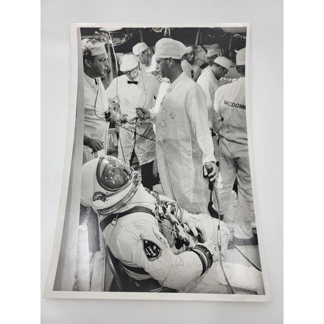 Nasa Mission Gemini XI with Charles (Pete) Conrad, 1966, Photographic Print For Sale - Image 6 of 6