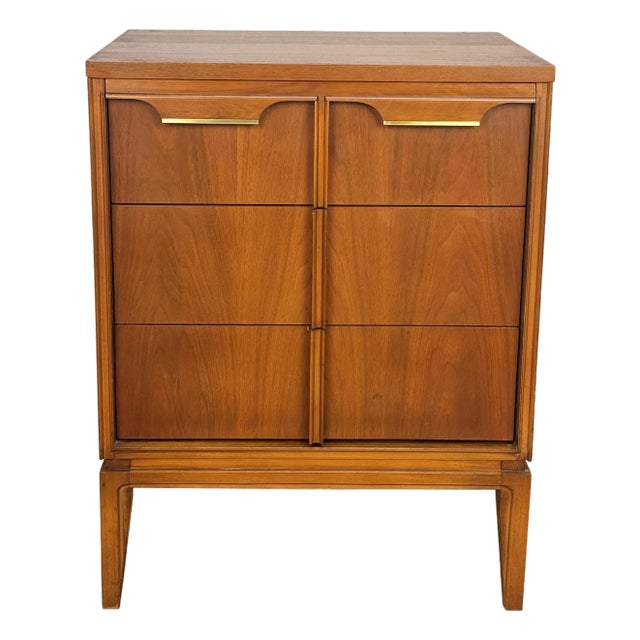 Mid-Century Modern Walnut Chest of Drawers Dresser Credenza by Basic-Witz For Sale