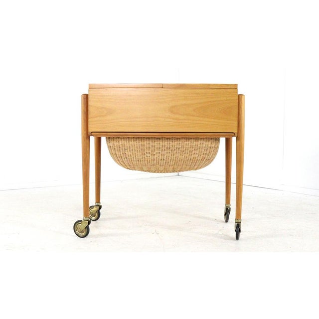 Vintage Lotus Sewing Box, 1960s For Sale - Image 3 of 13