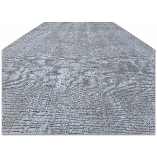 2020s Rh Lasya Silk & Wool Rug – 12' × 15' Sand | Hand-Knotted Silk & Wool For Sale - Image 5 of 18
