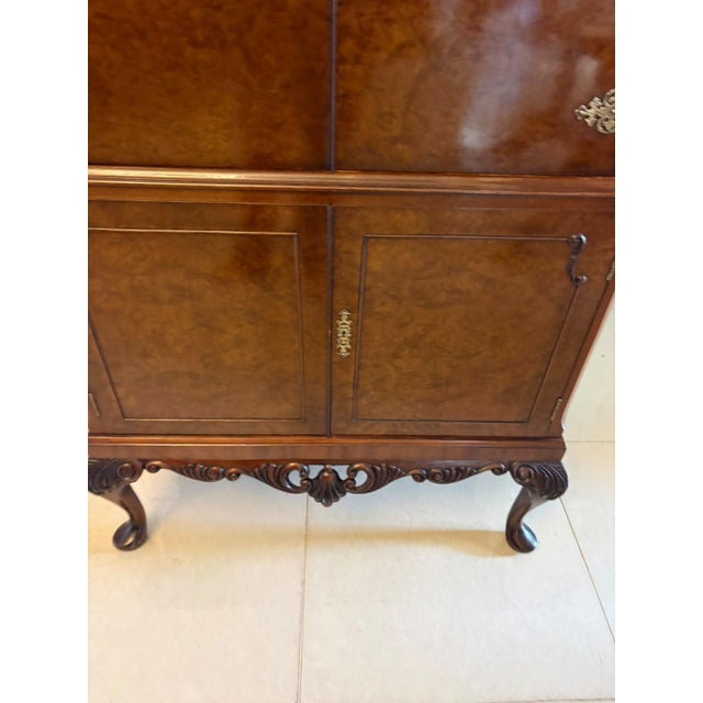 Brown Vintage Burr Walnut Cocktail Drinks Cabinet, 1920 For Sale - Image 8 of 17