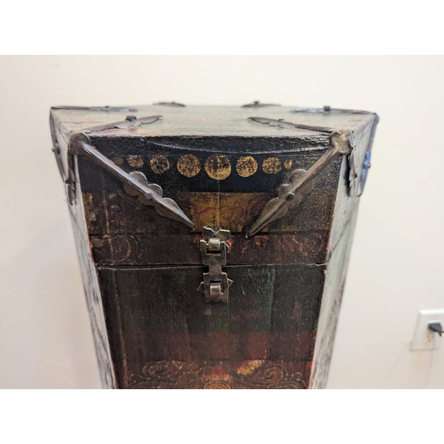 Brown 1950s Tibetan Scroll Box For Sale - Image 8 of 15