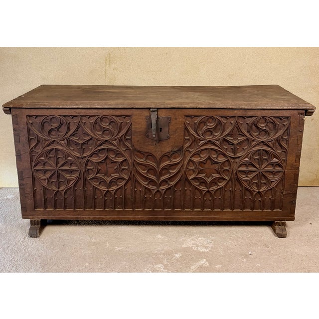 Late 19th Century Late 19th Century Spanish Carved Wood Chest With Gothic Decoration For Sale - Image 5 of 17