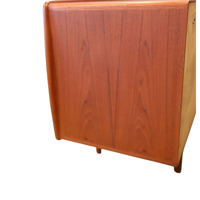 Wood Long Sideboard in Teak with Drawers and Sliding Doors from H.P. Hansen, 1960s For Sale - Image 7 of 18