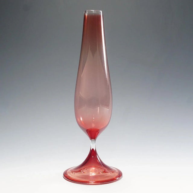 Red Tulip Vase by Nils Landberg for Orrefors, Sweden Ca. 1957 For Sale - Image 8 of 8